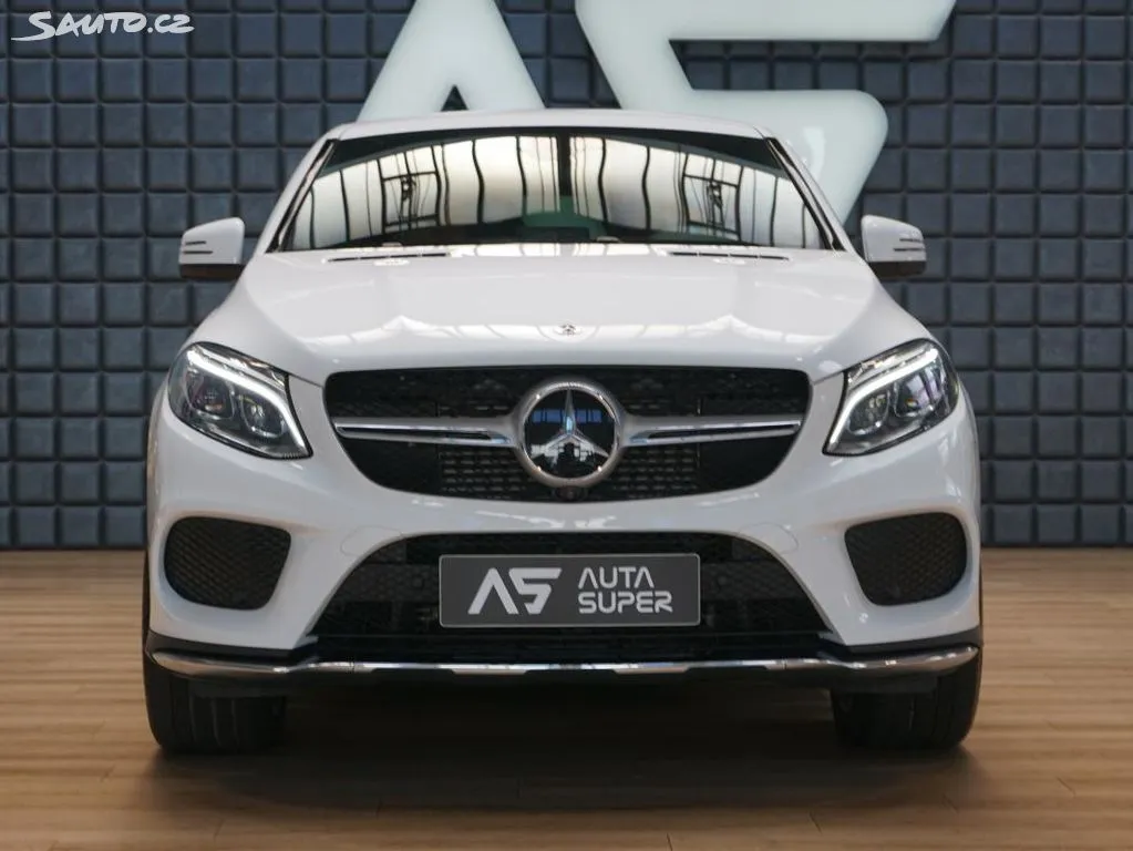 Mercedes-Benz GLE 350d 4M Coupé AMG Tažné Vzduch Image 2