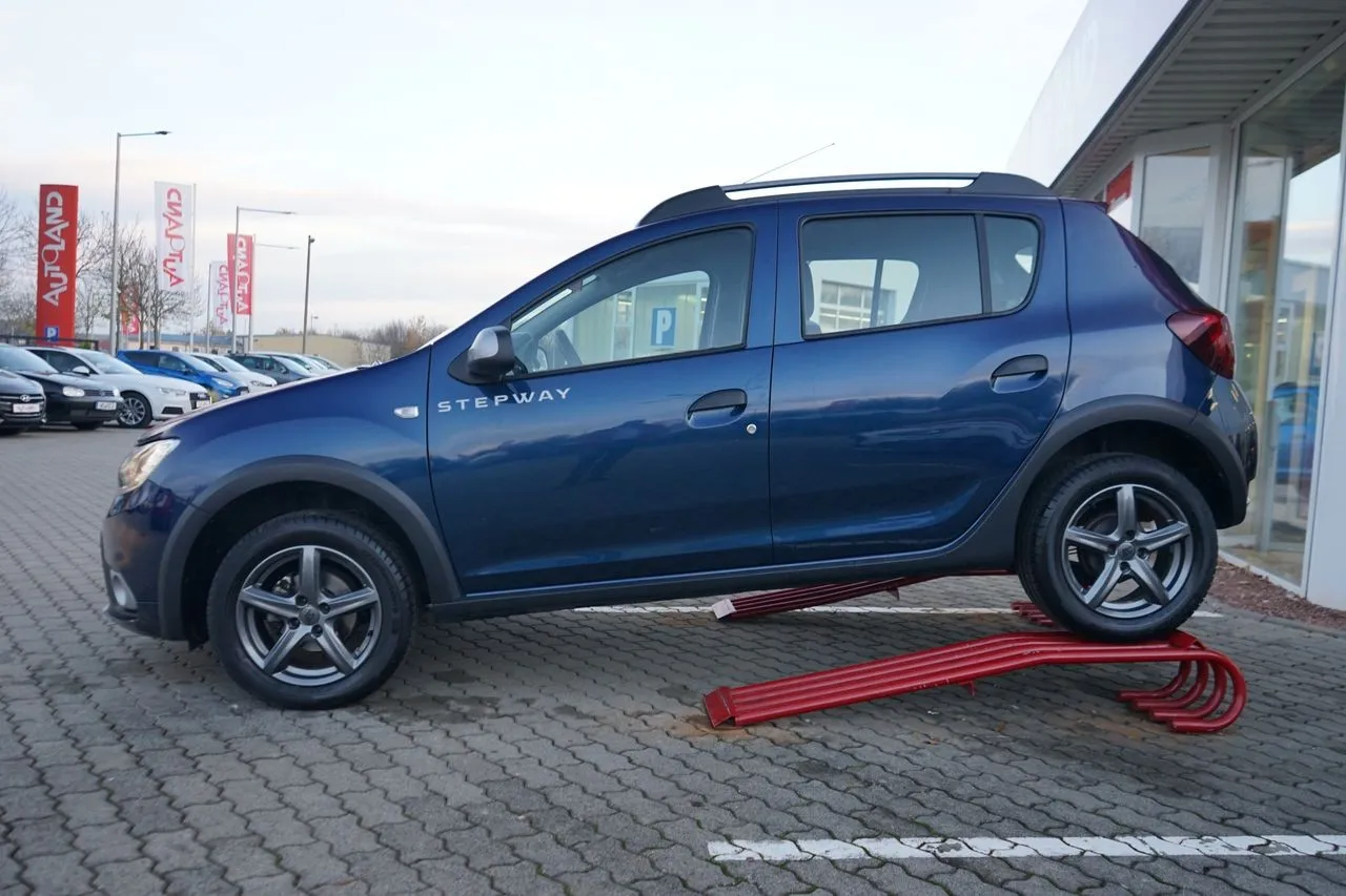 Dacia Sandero Stepway II 0.9 TCe 90...  Image 3