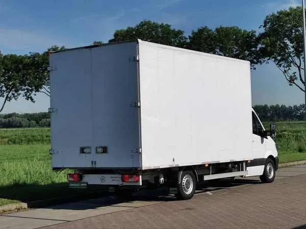 Mercedes-Benz Sprinter 319 3.0Ltr Bakwagen! Image 3